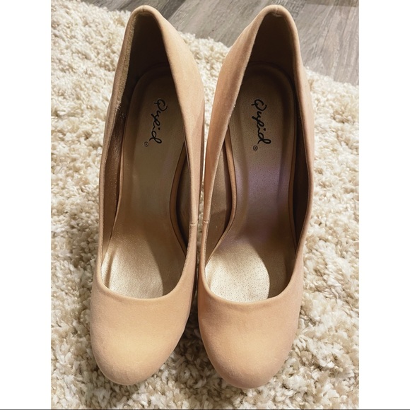 Qupid Nude Heels - Picture 2 of 4
